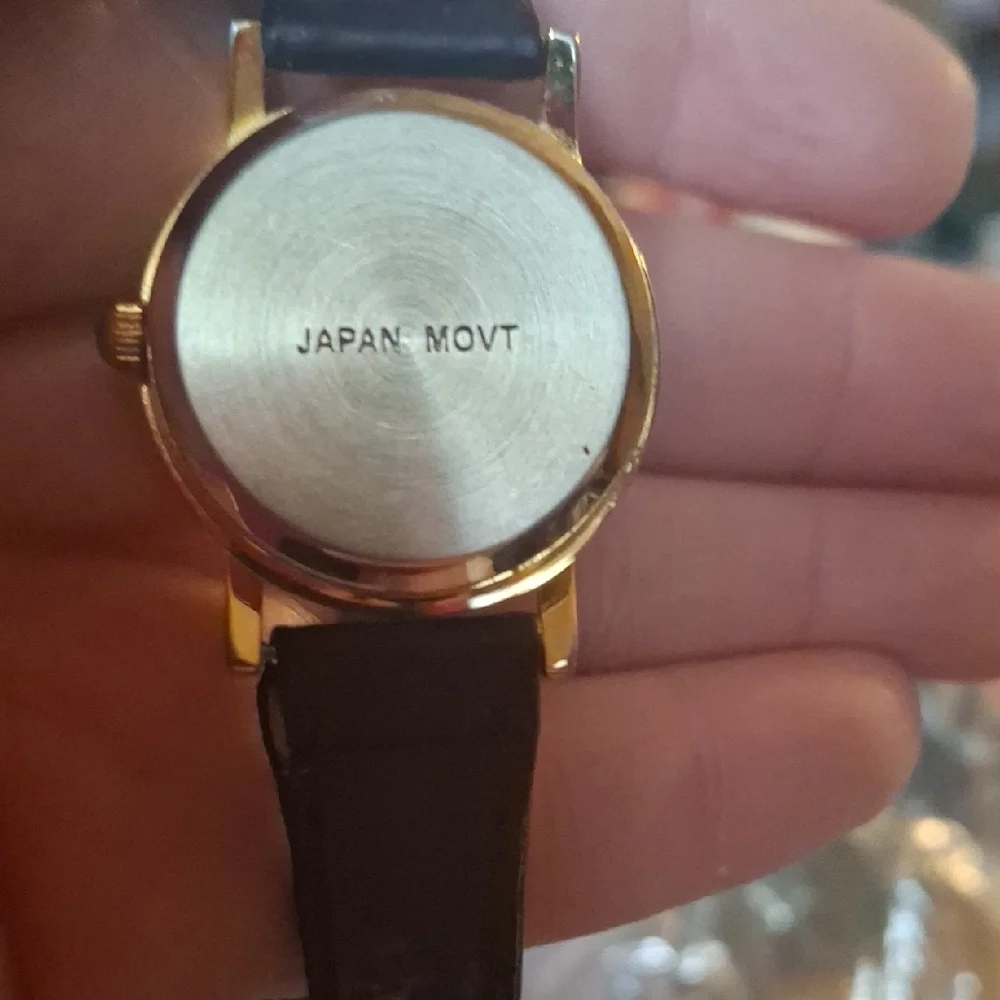 Gold Dial Leather Strap Watch - Black